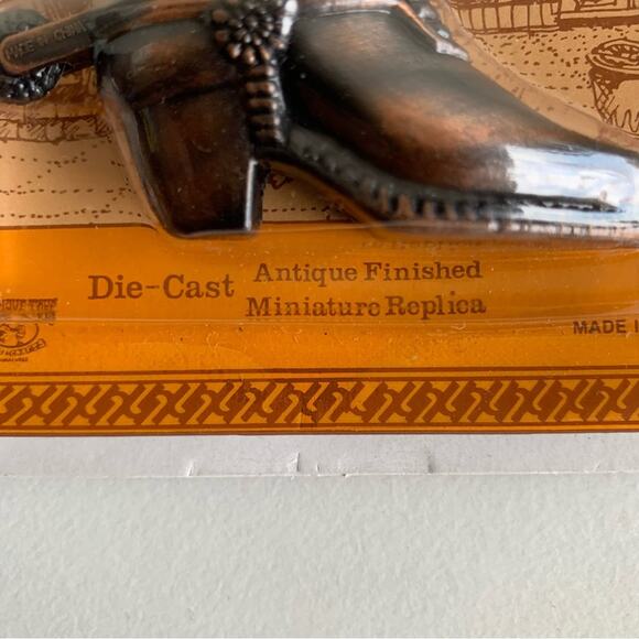 NWT Nostalgic Cowboy Boot Pencil Sharpener - Antique Finished Miniature Replica - Picture 5 of 5